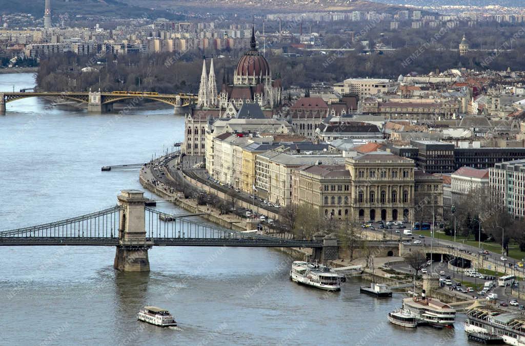 Városkép - Budapest - Dunai látkép