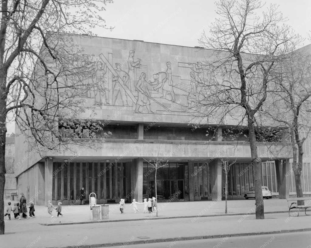 Városkép - Budapest - MÉMOSZ-székház tanácsterem