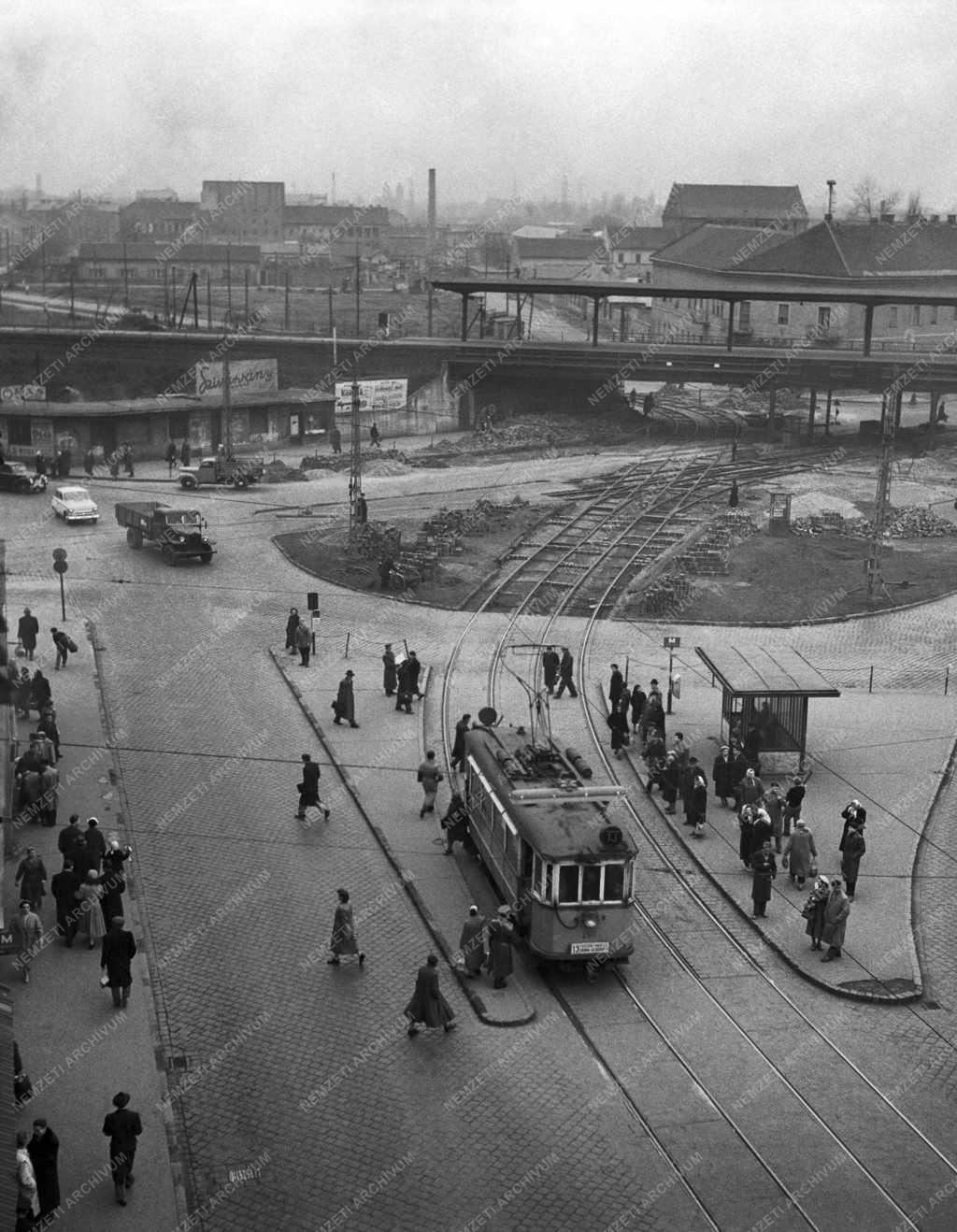 Közlekedés - Meghosszabbított 13-as villamosjárat Budapesten