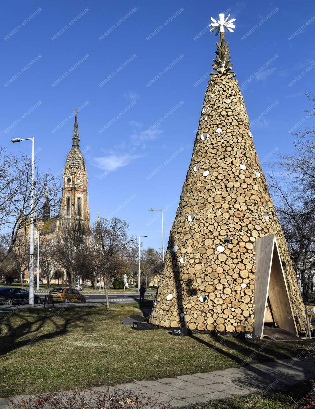 Városkép - Budapest - Kőbánya karácsonyfája