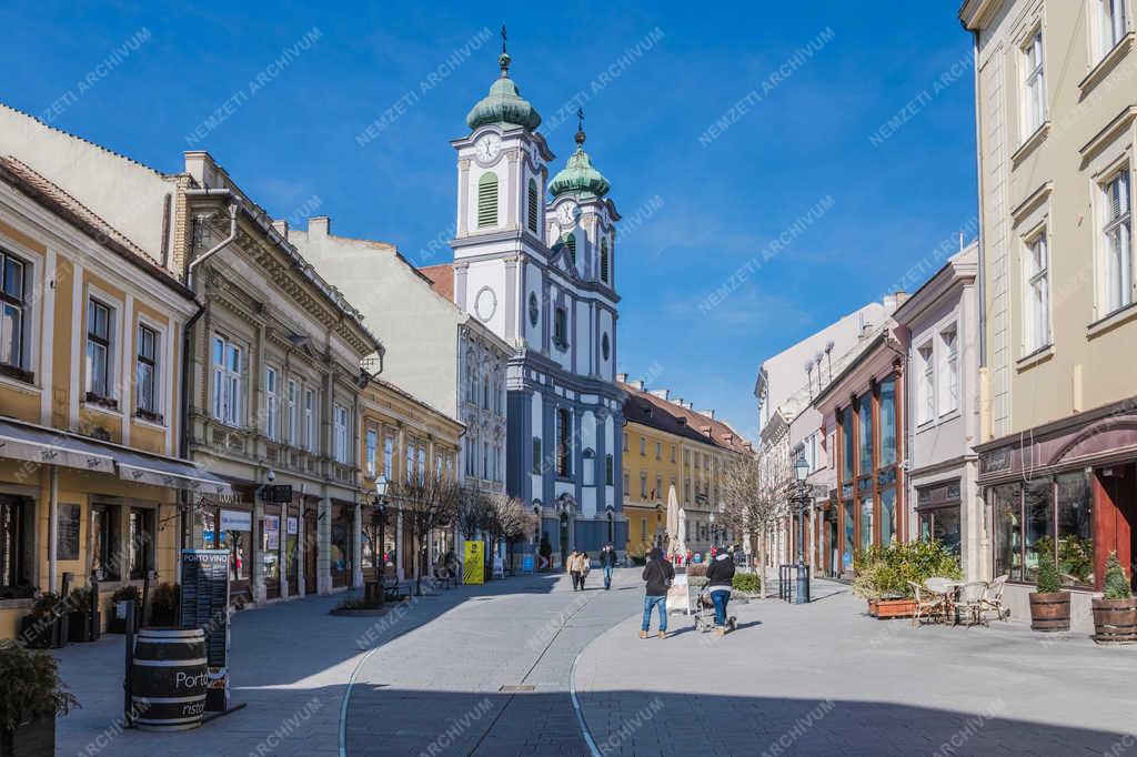 Városkép - Székesfehérvár - Fő utca