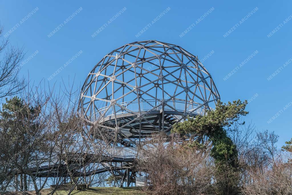 Turizmus - Balatonboglár - Gömbkilátó