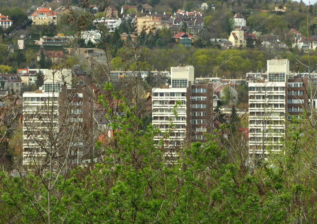 Városkép - Budapest - Svábhegy - Toronyépületek