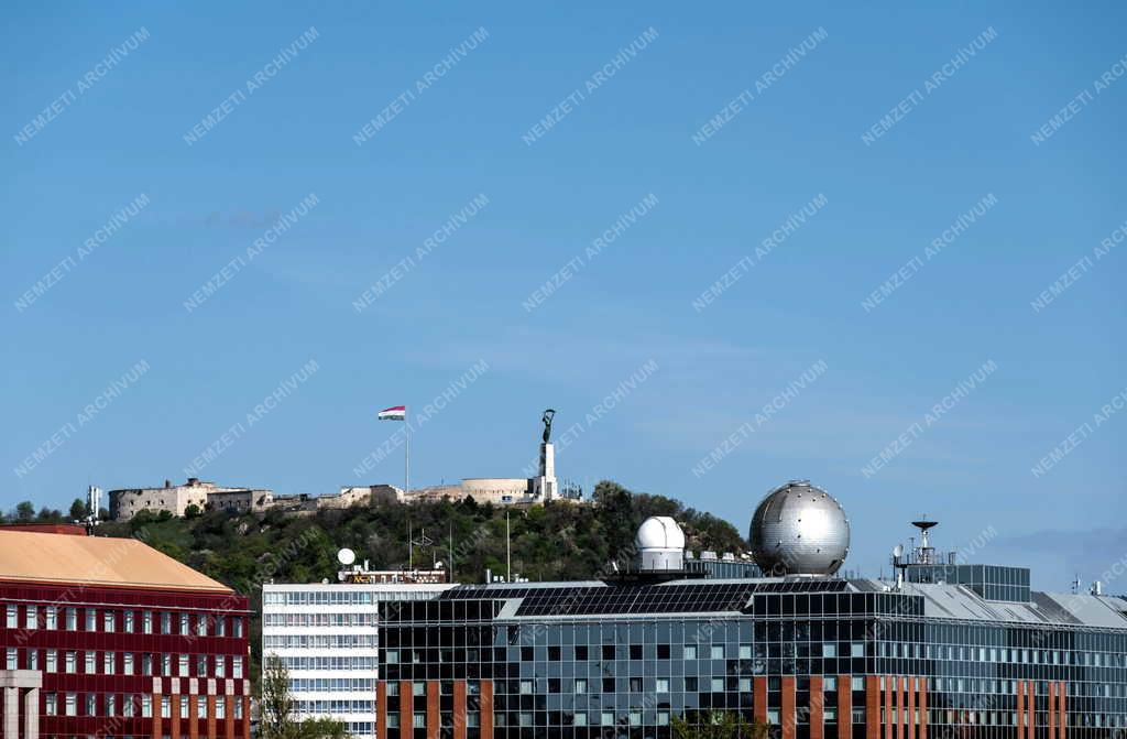 Városkép - Oktatás - Eötvös Loránd Tudományegyetem