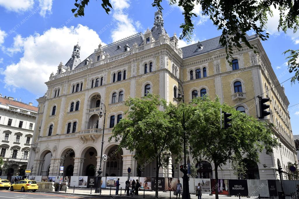 Idegenforgalom - W Budapest luxusszálloda lesz a korábbi Balettintézet