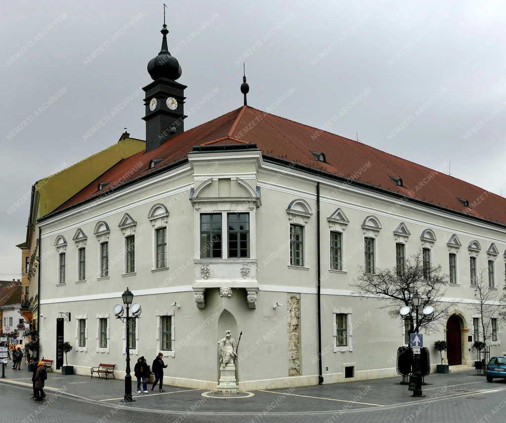 Városkép - Budapest - A budai régi Városháza 