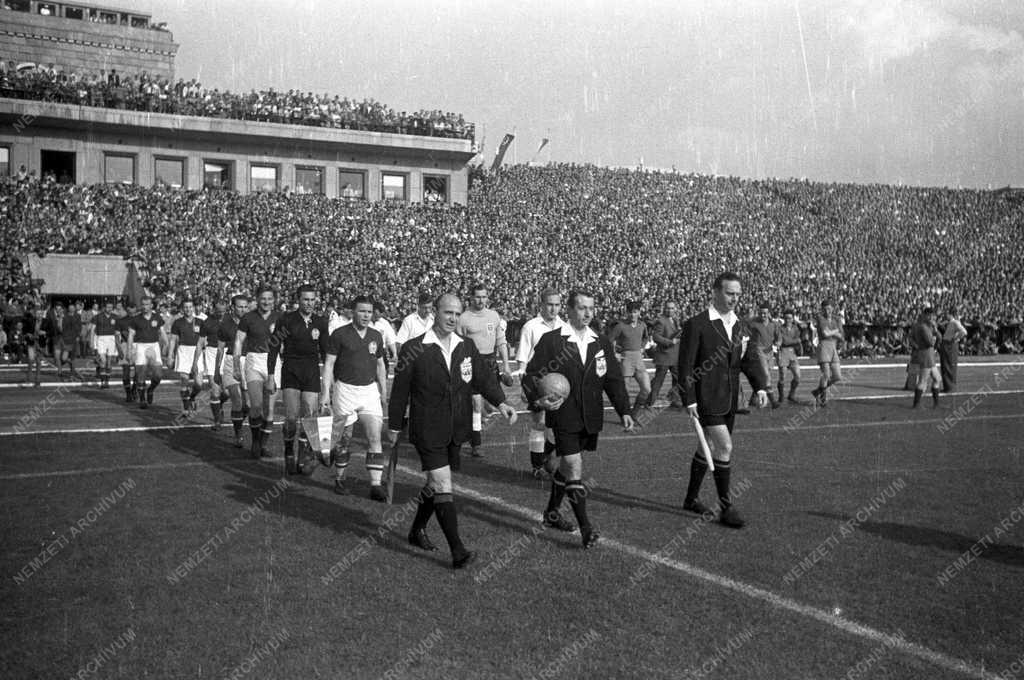 Sport - Labdarúgás - Magyarország-Anglia válogatott mérkőzés 