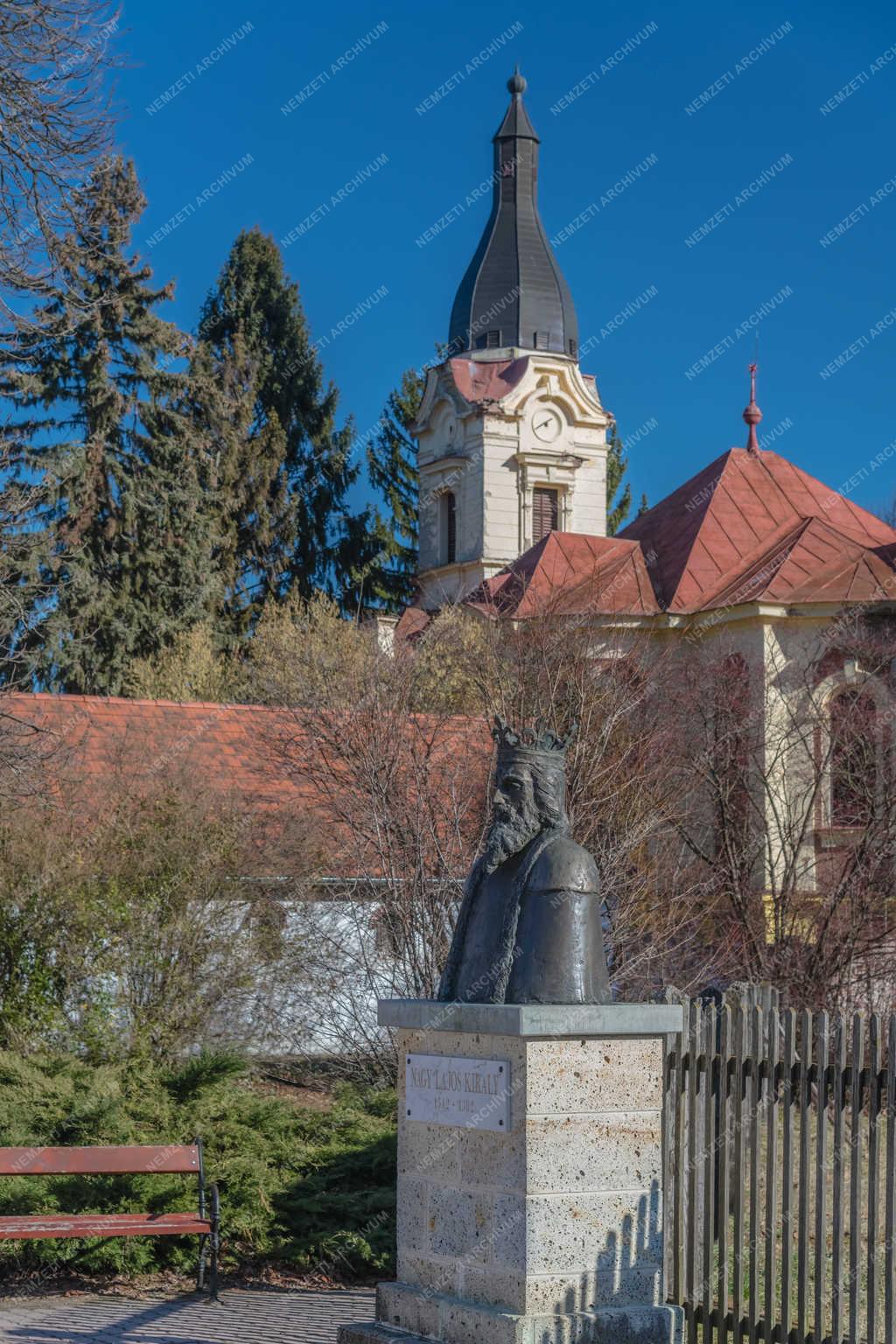 Műalkotás - Miskolc - Nagy Lajos király mellszobra