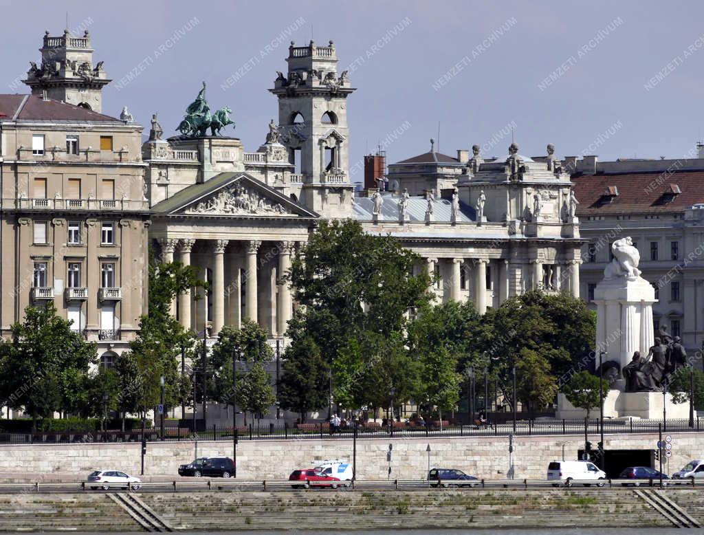 Városkép - Budapest - A Néprajzi Múzeum épülete