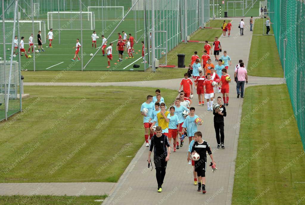 Sportlétesítmény - Debrecen - Debreceni Labdarúgó Akadémia