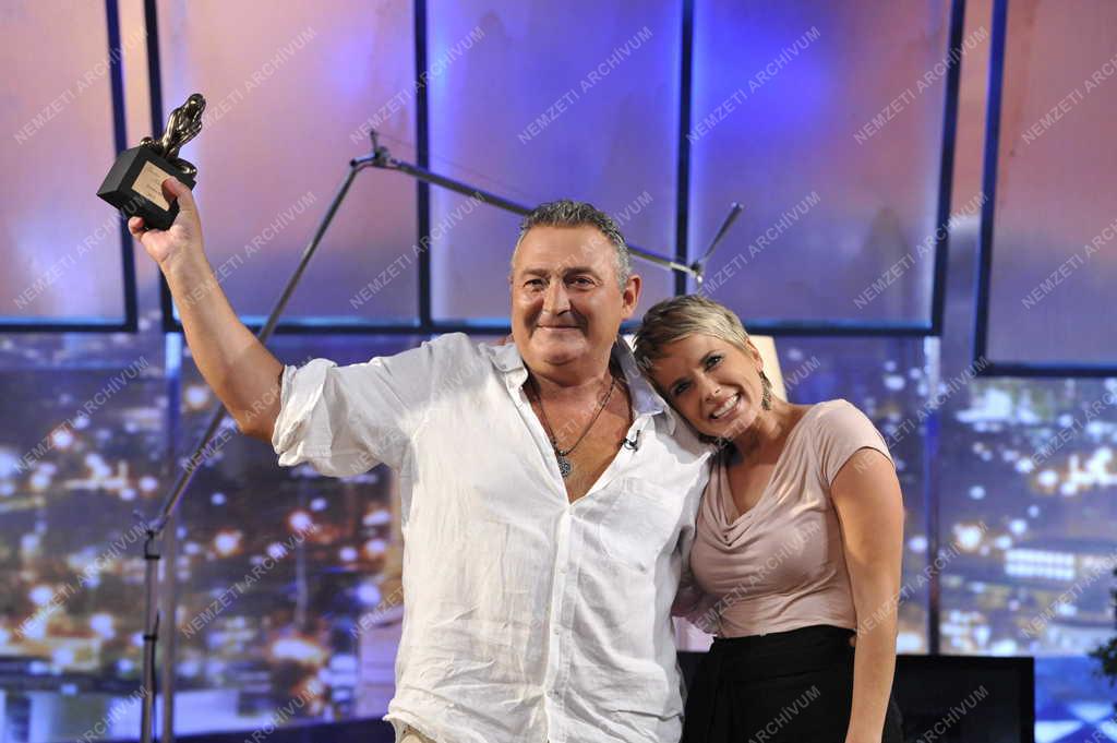 Televízió - DTK - D. Tóth Kriszta Show