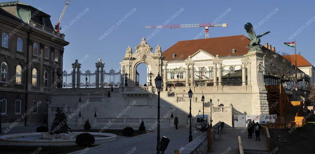 Városkép - Budapest - Habsburg Kapu