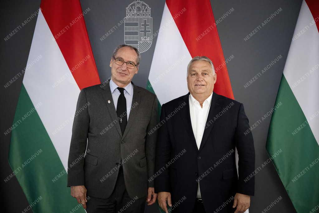 Orbán Viktor az unitárius püspökkel tárgyalt