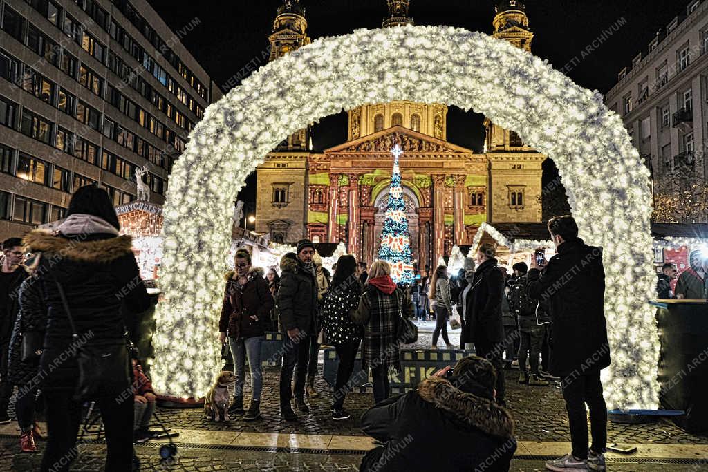 Ünnep - Budapest - Advent a Bazilikánál