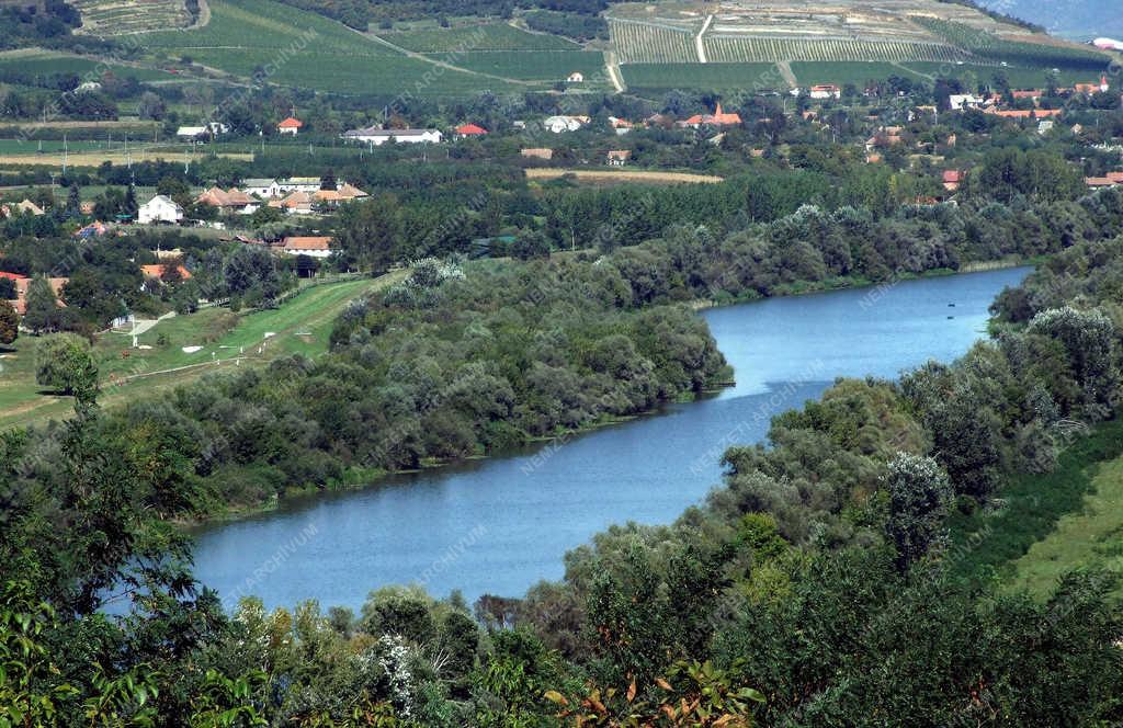 Tájkép - Bodrogkeresztúr - Kilátás a Bodrogra a Panoráma Kilátó-Pointról