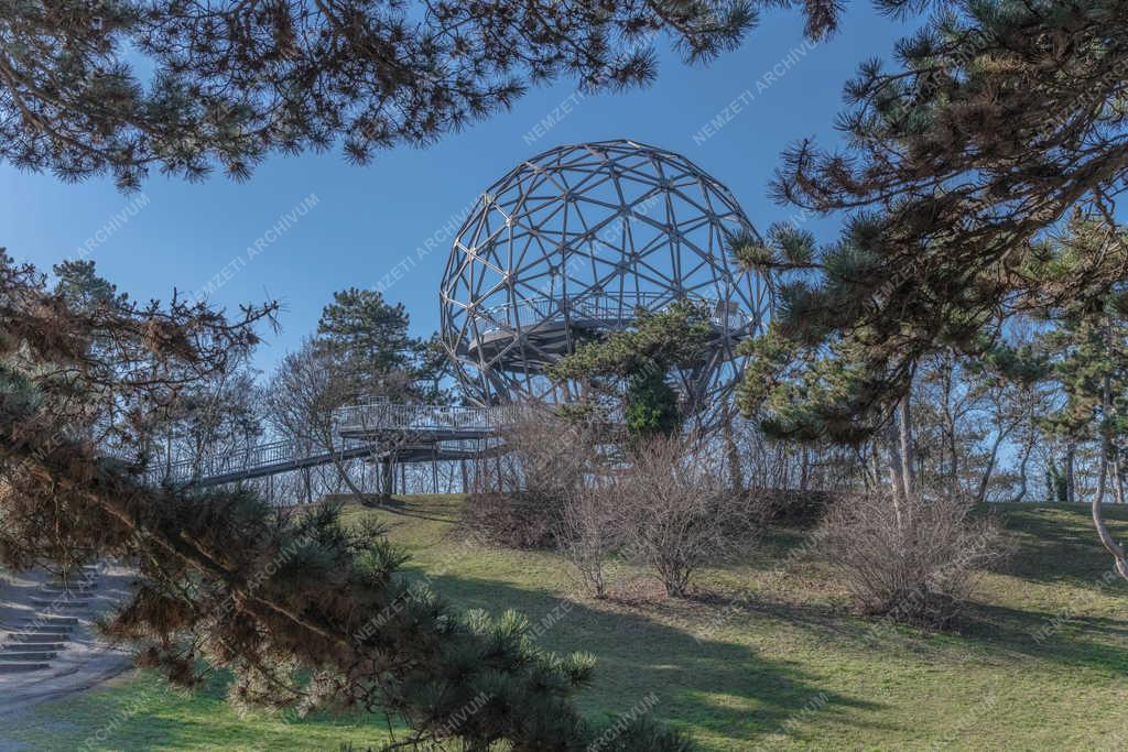 Turizmus - Balatonboglár - Gömbkilátó