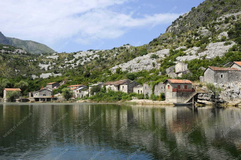 Táj, város - Virpazar - Skadar-tó