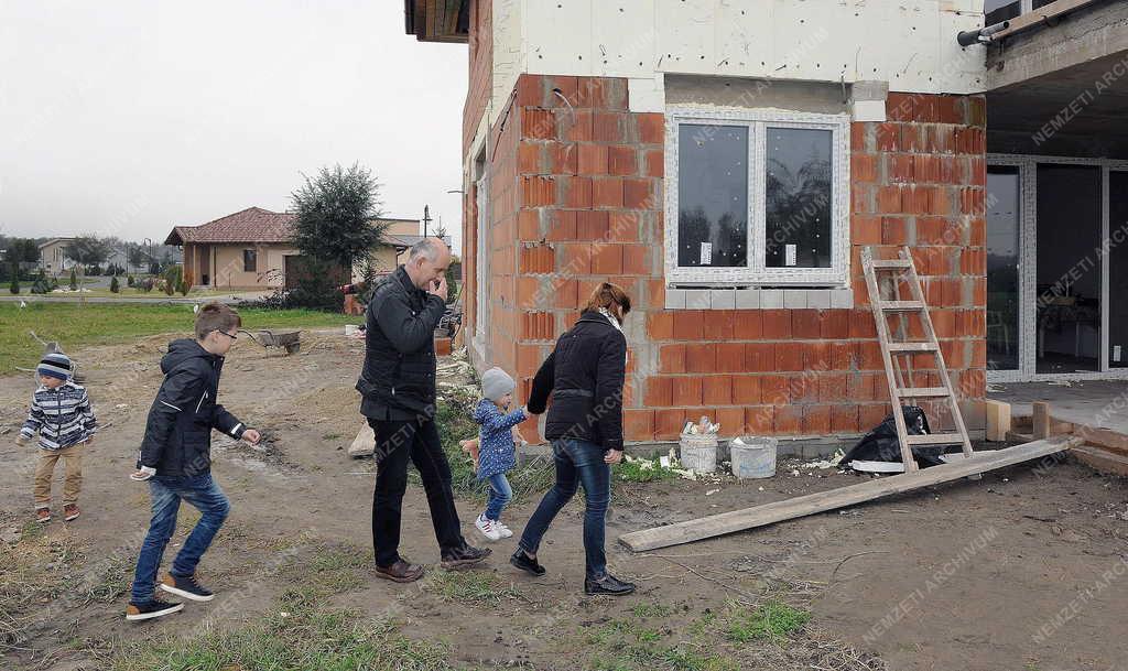 Szociálpolitika – Debrecen – Házépítés CSOK támogatással