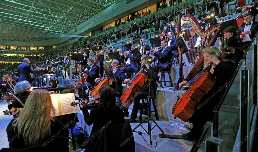 Sportlétesítmény - Debrecen - Felavatták a Nagyerdei Stadiont