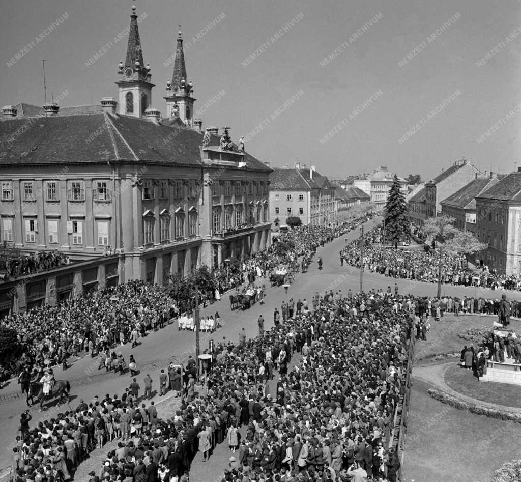 Ünnep - Savaria történelmi karnevál Szombathelyen