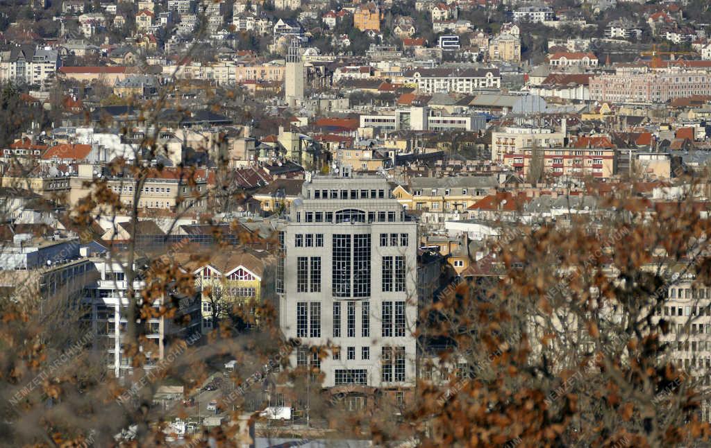 Városkép - Budapest - A Csörsz utca épületei