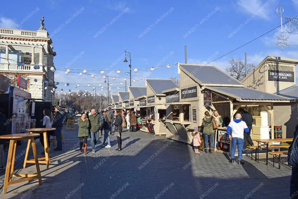 Városkép - Budapest - Várkert Bazár