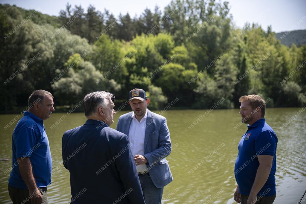 Voks 24 - Orbán Viktor országjáró kampánykörútja
