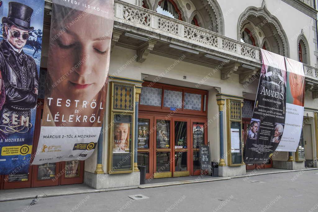 Épületfotó - Budapest - Uránia Nemzeti Filmszínház