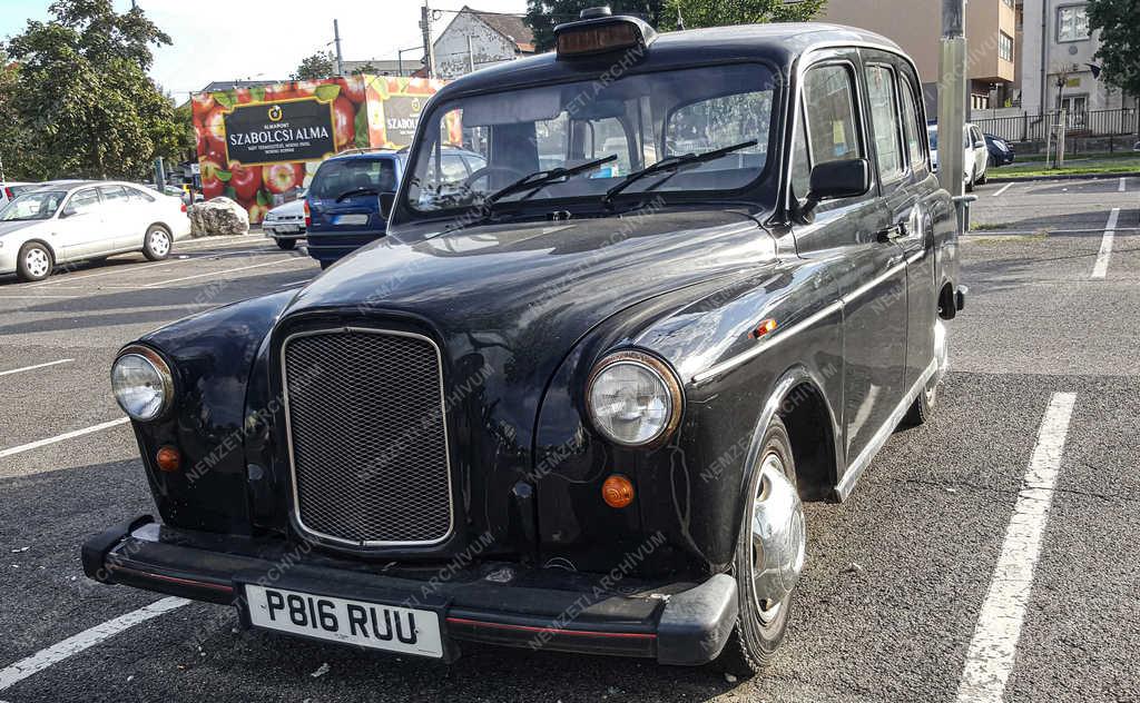 Járművek - Budapest - Londoni taxi