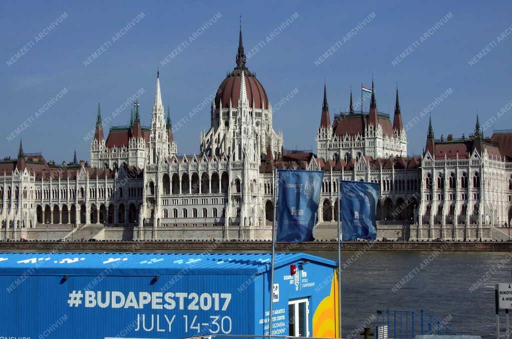 Városkép - Budapest - Vizes világbajnokság előkészület