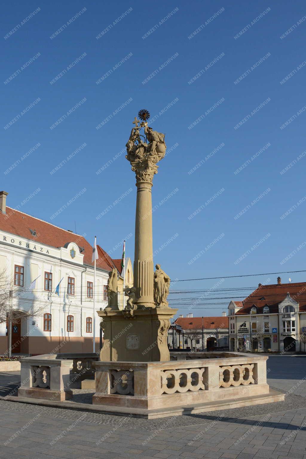 Műalkotás - Keszthely - Szentháromság-szobor