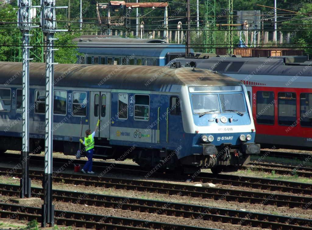 Közlekedés - Budapest - A Déli pályaudvar rendezőtere