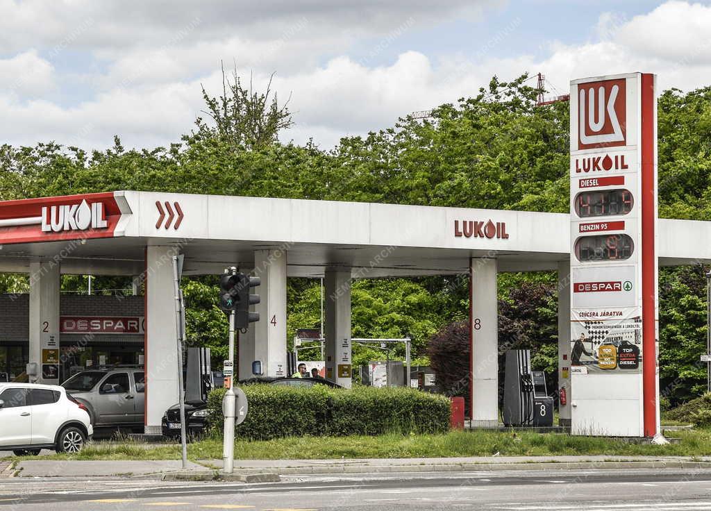 Energia - Lukoil benzinkút