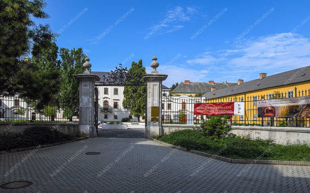 Városkép - Eger - Érseki Palota