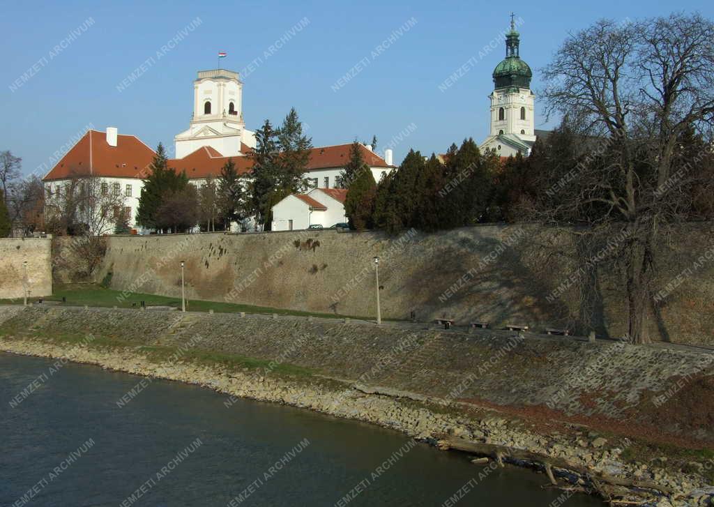 Városkép - Műemlék - A győri Püspökvár 