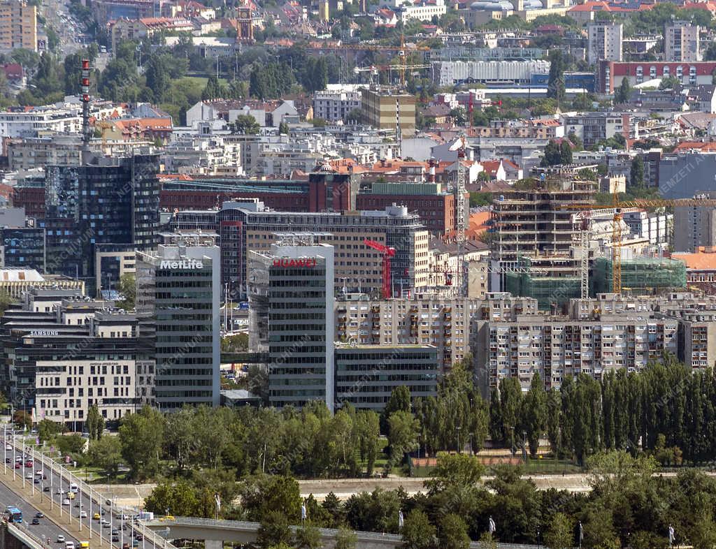 Városkép - Budapest - Az Árpád híd környéke