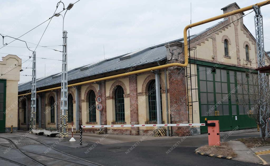 Közlekedés - Budapest - Kelenföldi villamos kocsiszín