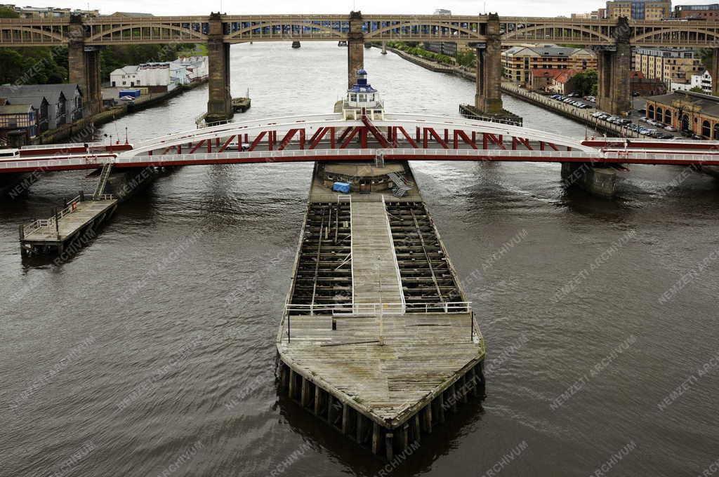 Városkép - Newcastle - Swing Bridge 