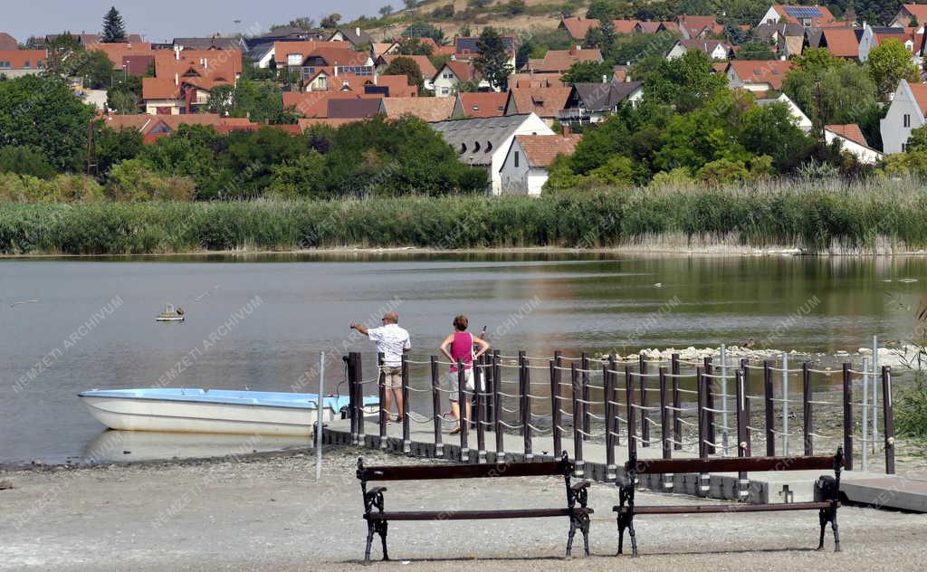 Természet - Tihany - Belső-tó csökkent vízmennyisége