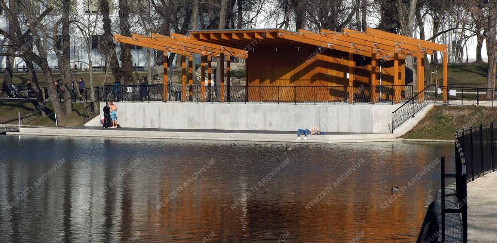 Városkép - Budapest - Az Orczy park tóparti pavilonja