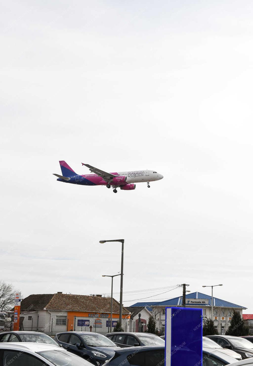 Közlekedés - Debrecen - Wizz Air pilóták gyakorlata