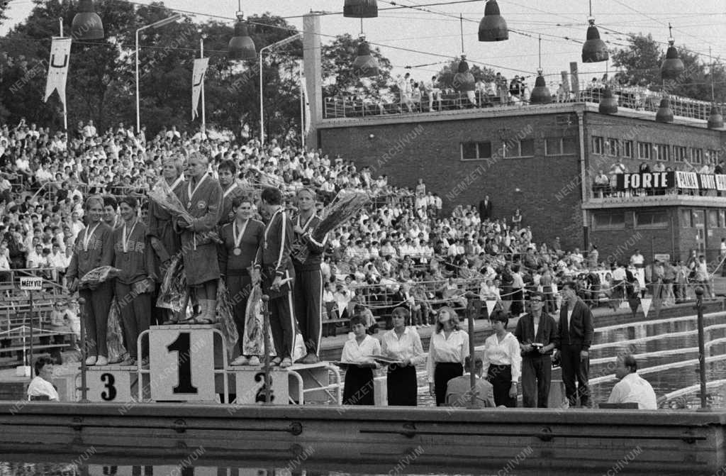 Sport - Az 1965-ös Universiade Budapesten