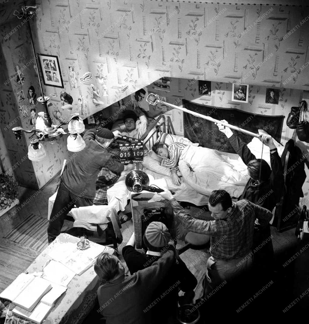 Kultúra - Film - Égrenyíló ablak