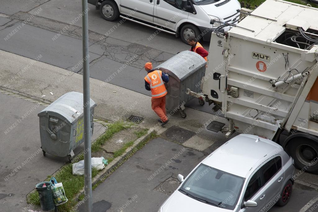 Szolgáltatás - Budapest - Szemétszállítás
