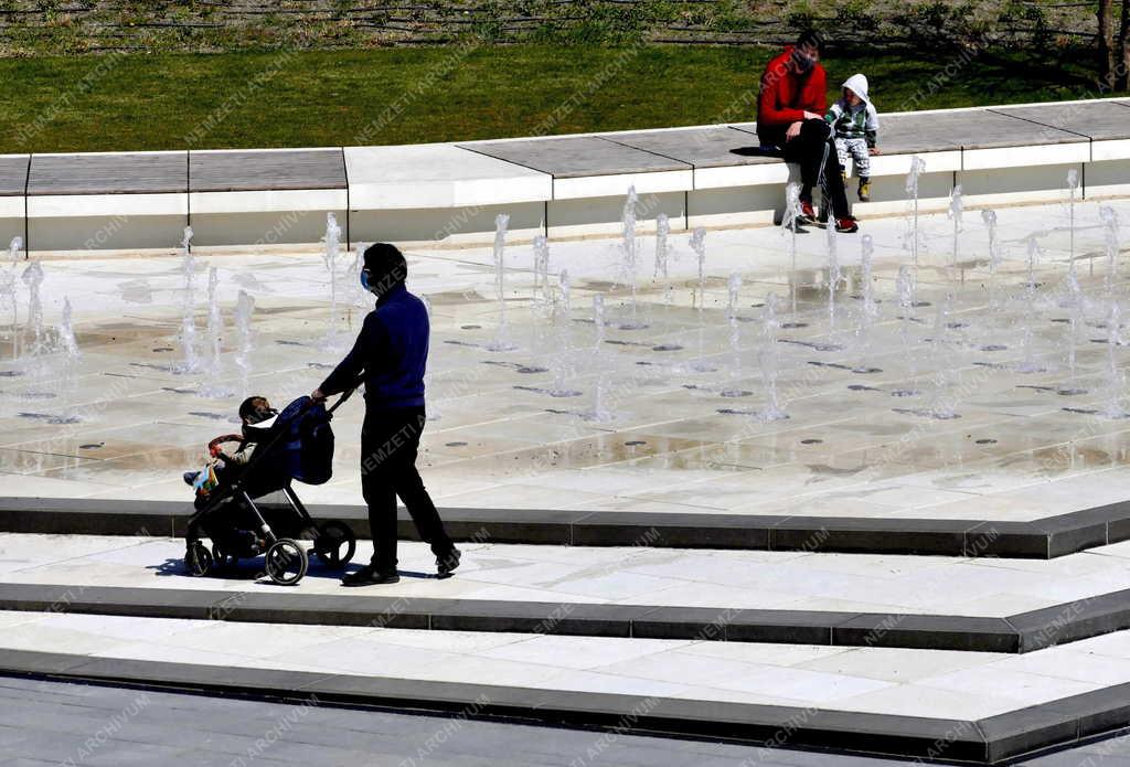 Városkép - Budapest - Millenáris Széllkapu Park