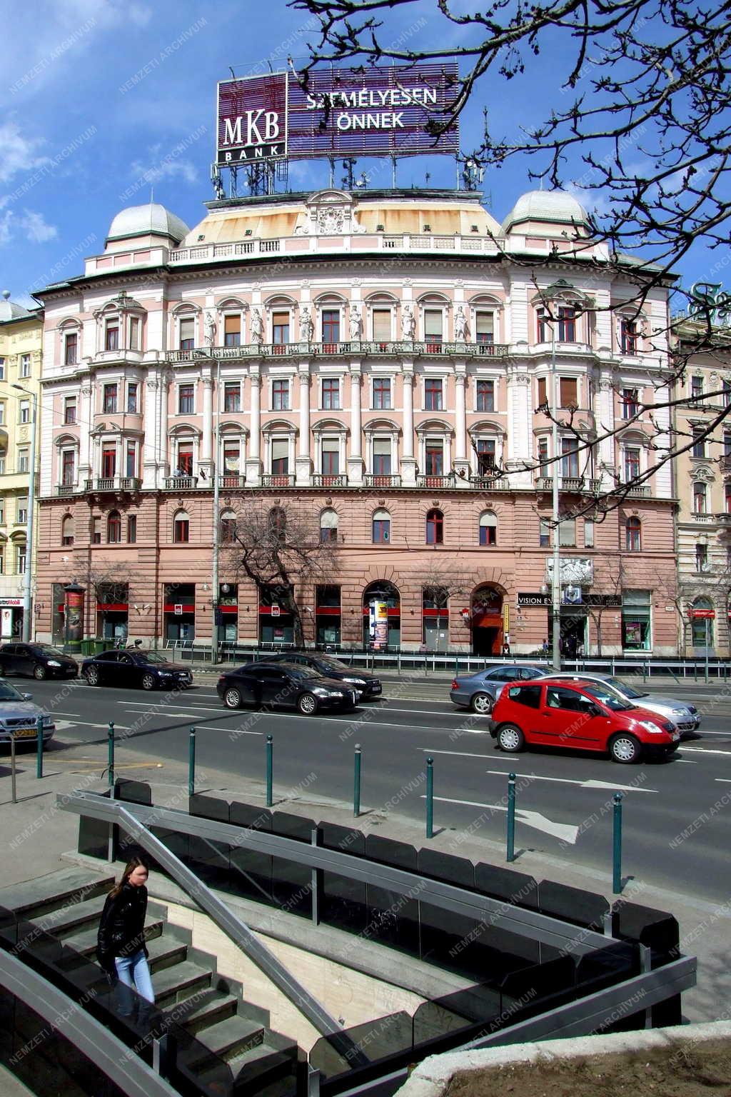 Városkép - Budapest -  A Nyugati tér 