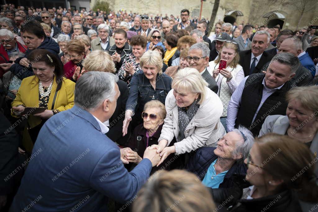 Választás 2022 - Orbán Viktor Egerben