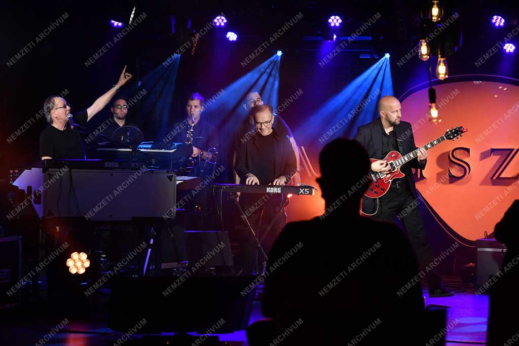 Televízió - M2 Petőfi TV - Akusztik koncert az A38 hajón