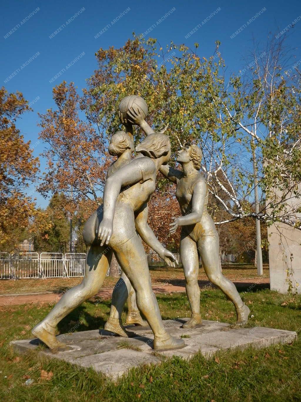 Budapest - Puskás Ferenc Stadion - Szoborpark