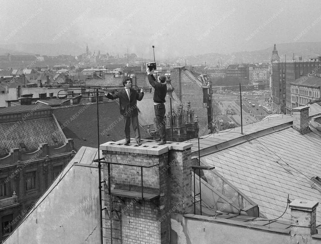 Ipar - Rádió- és televíziótechnika - Zavarvizsgáló szakemberek